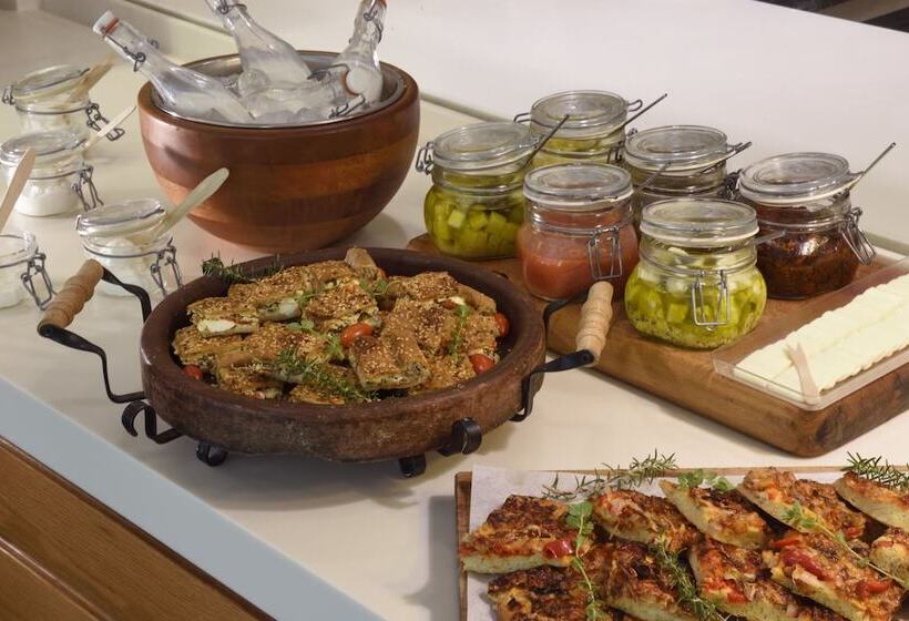 Coco Mat Hotel Nafsika