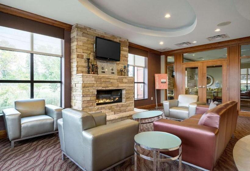 فندق Comfort Inn & Suites