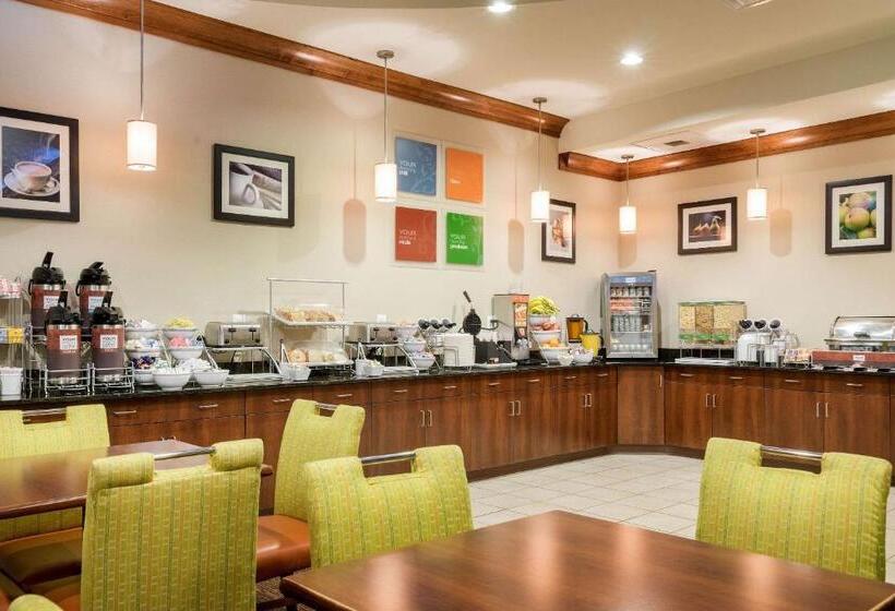 فندق Comfort Inn & Suites