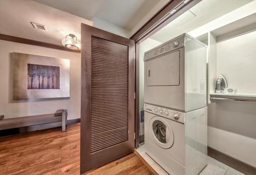 فندق Constellation Residences