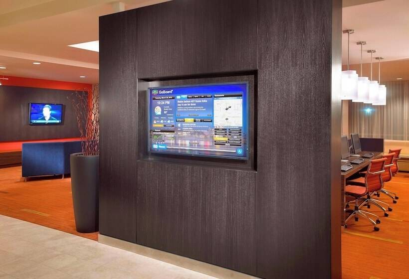 호텔 Courtyard Long Beach Airport