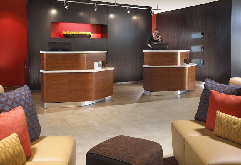 호텔 Courtyard Long Beach Airport