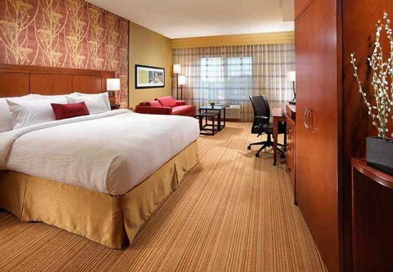 호텔 Courtyard Long Beach Airport