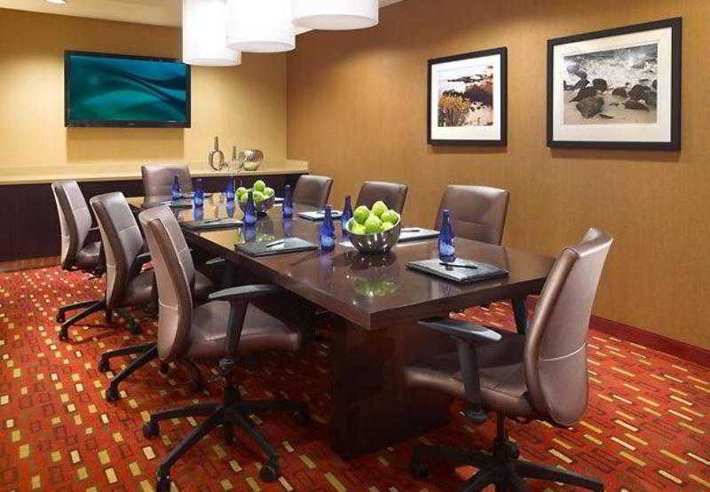 호텔 Courtyard Long Beach Airport