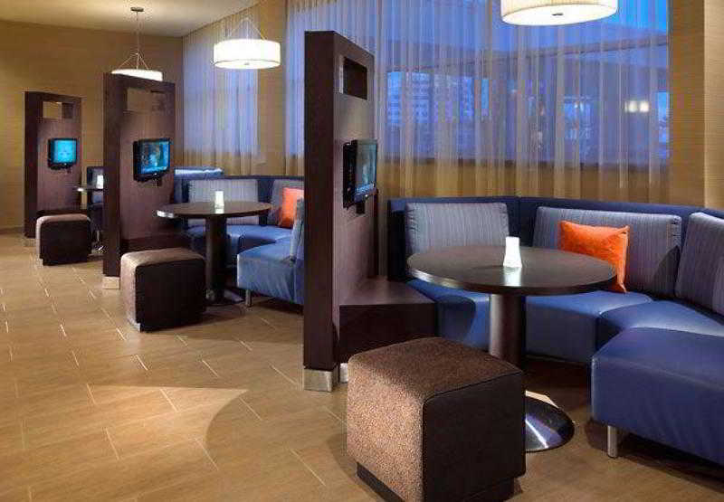 호텔 Courtyard Long Beach Airport