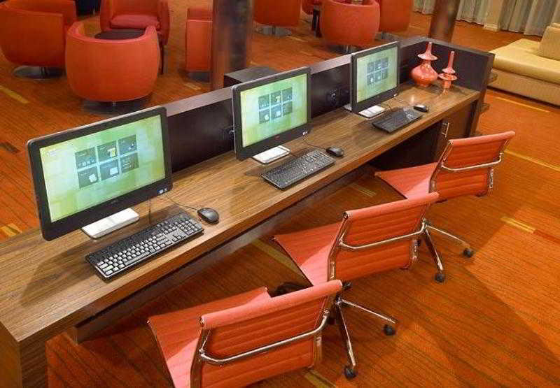 호텔 Courtyard Long Beach Airport