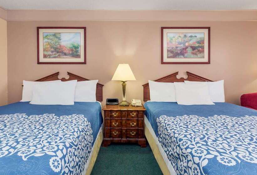 فندق Days Inn By Wyndham Delta Co