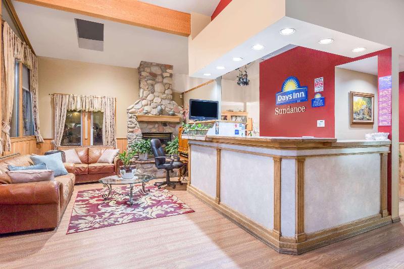 فندق Days Inn By Wyndham Delta Co