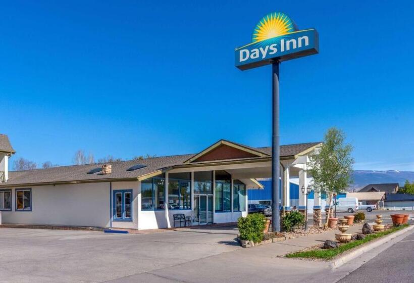 فندق Days Inn By Wyndham Delta Co