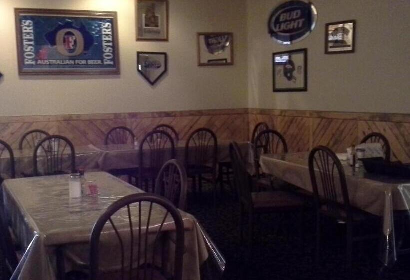 فندق Days Inn By Wyndham Delta Co