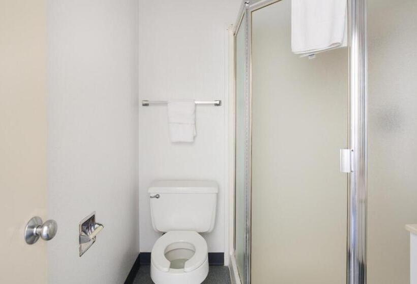 호텔 Days Inn By Wyndham New Philadelphia