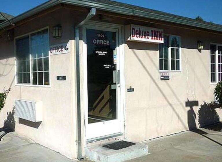 فندق Deluxe Inn Redwood City
