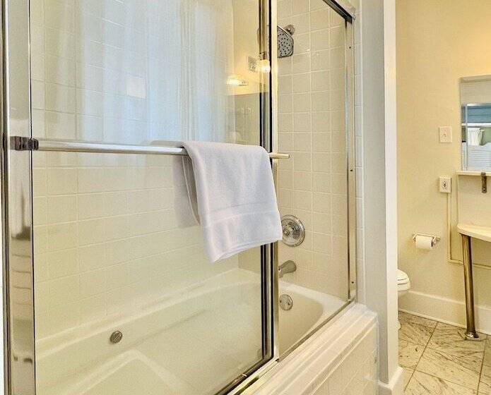 ホテル Gateways Inn & Restaurant