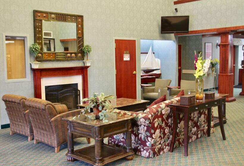 Grand Vista Hotel & Suites