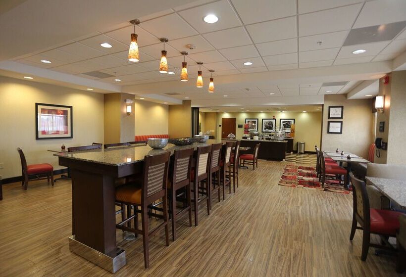 فندق Hampton Inn Atmore