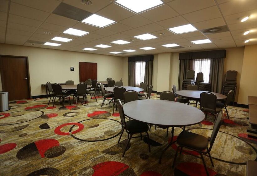 فندق Hampton Inn Atmore