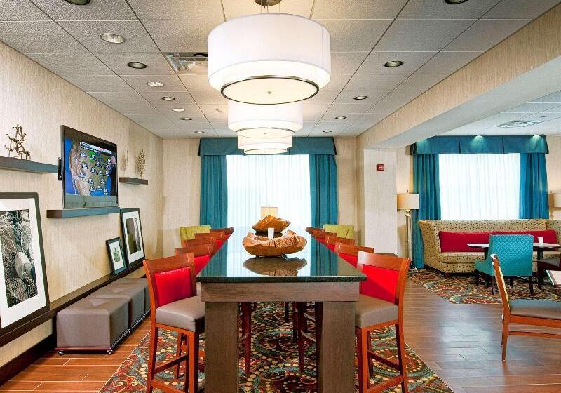 ホテル Hampton Inn Augusta