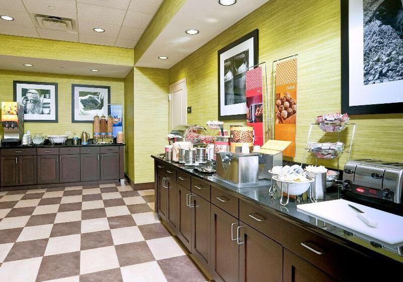 ホテル Hampton Inn Augusta