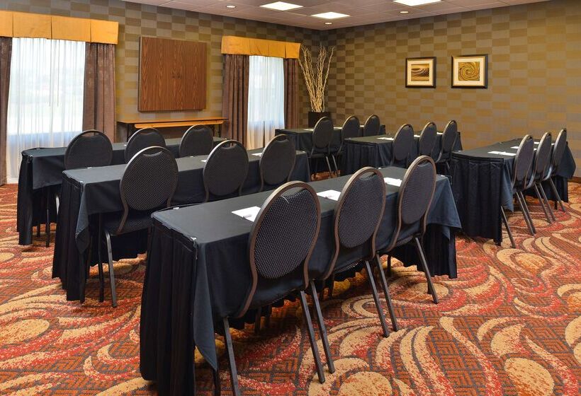 فندق Hampton Inn Clinton, Ia