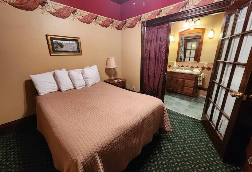 فندق Historic Iron Horse Inn   Deadwood