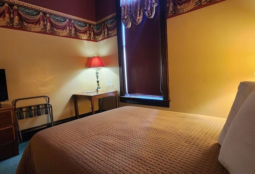 فندق Historic Iron Horse Inn   Deadwood