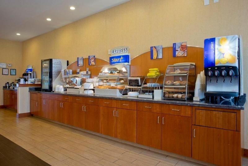 Holiday Inn Express Hotel & Suites Prattville South, An Ihg