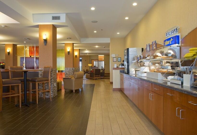 Holiday Inn Express Hotel & Suites Prattville South, An Ihg