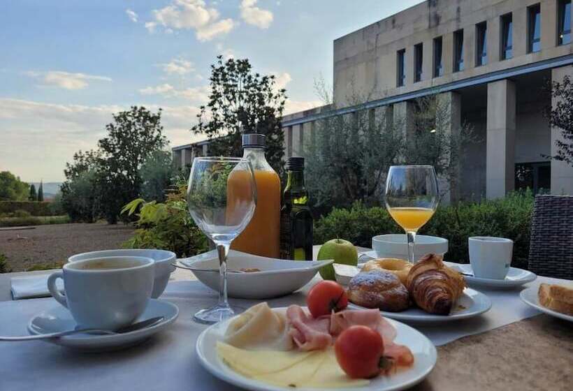 Hotel Hostatgeria De Poblet