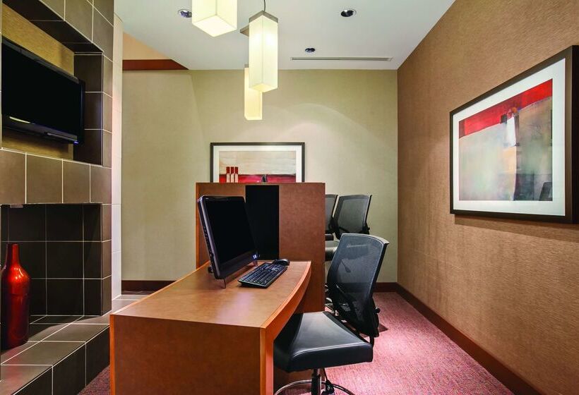 فندق Hyatt Place Raleigh Cary