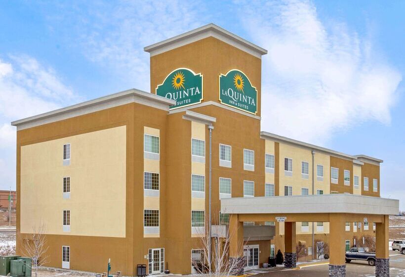 Отель La Quinta By Wyndham Dickinson