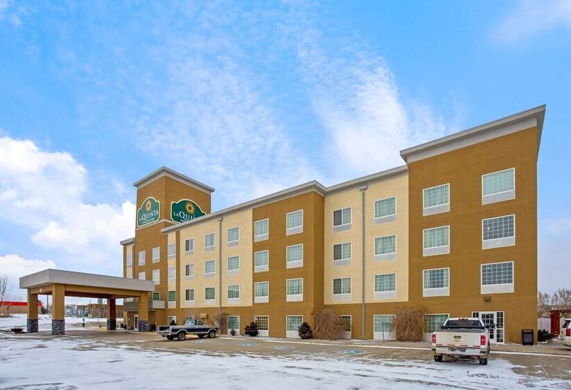 Отель La Quinta By Wyndham Dickinson