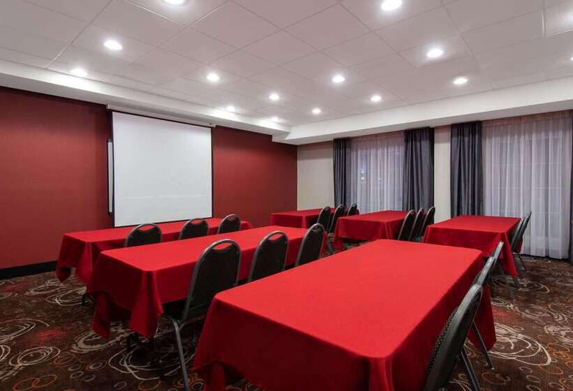 호텔 La Quinta By Wyndham Harrisburg Hershey