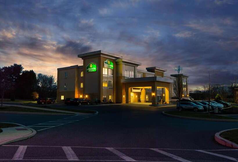 호텔 La Quinta By Wyndham Harrisburg Hershey