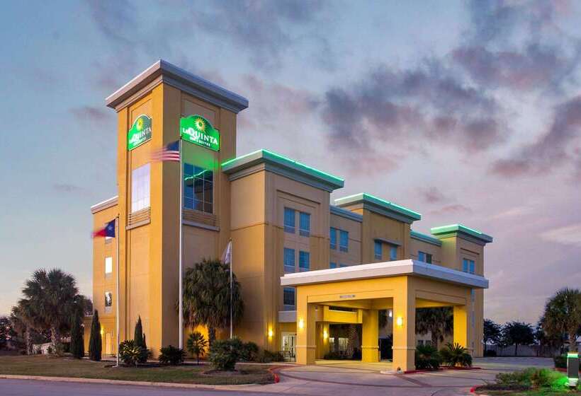 酒店 La Quinta By Wyndham Pearsall