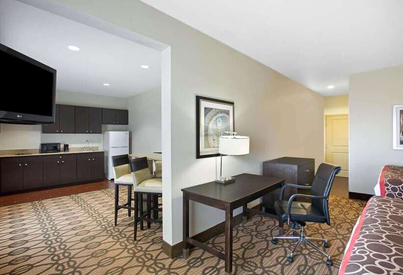 酒店 La Quinta By Wyndham Pearsall