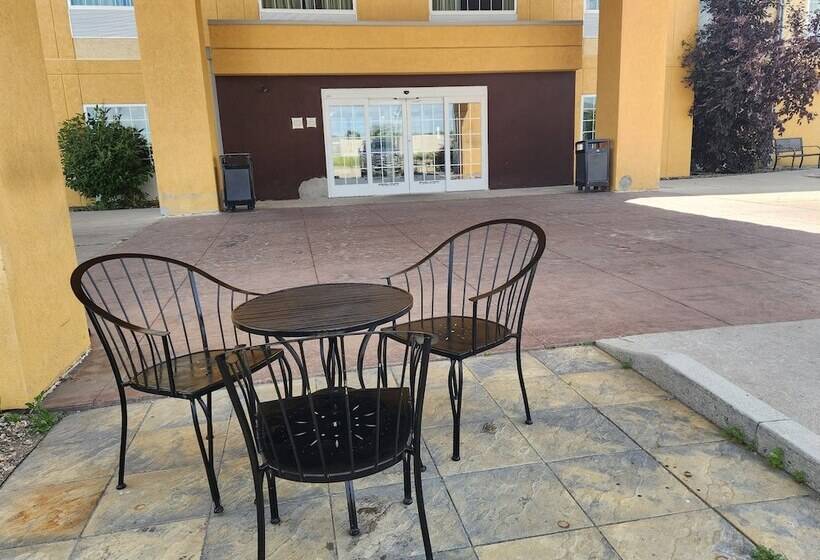 酒店 Highland Suites Extended Stay