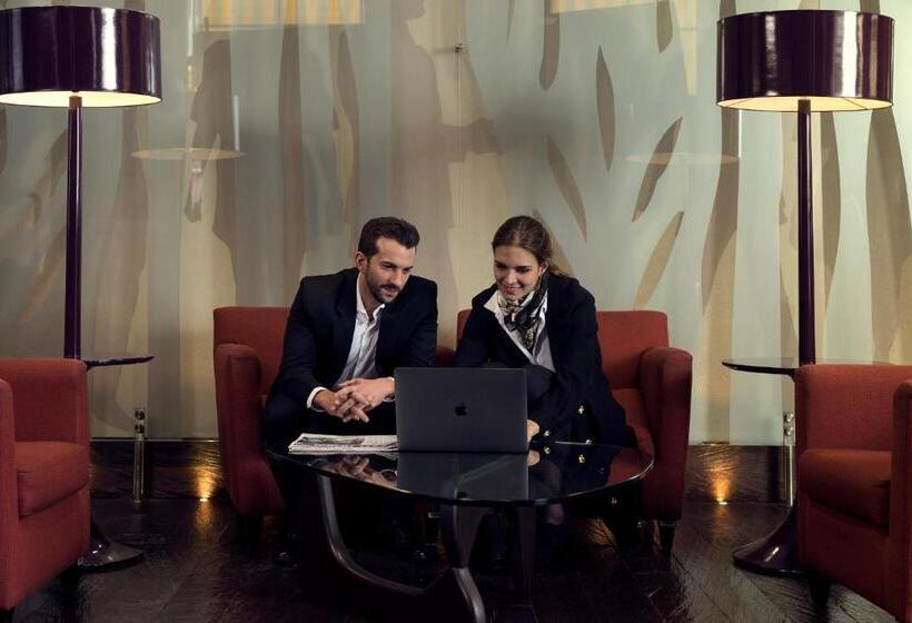 בית מלון כפרי Mercure Bogota Bh Zona Financiera