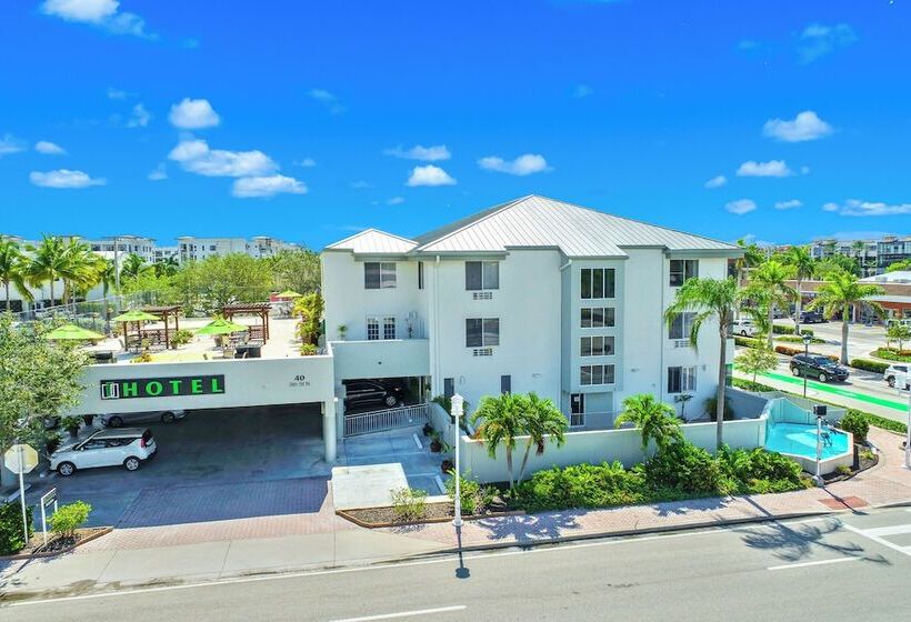 호텔 Naples Park Central