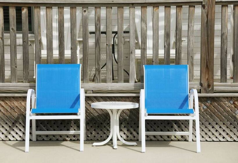 Ocean Sands Beach Boutique Inn   Stay By The Beach   Indoor Hotel   Saltwater Mineral Pool Open Unti