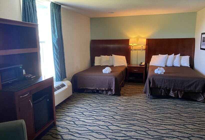 Ocean Sands Beach Boutique Inn   Stay By The Beach   Indoor Hotel   Saltwater Mineral Pool Open Unti