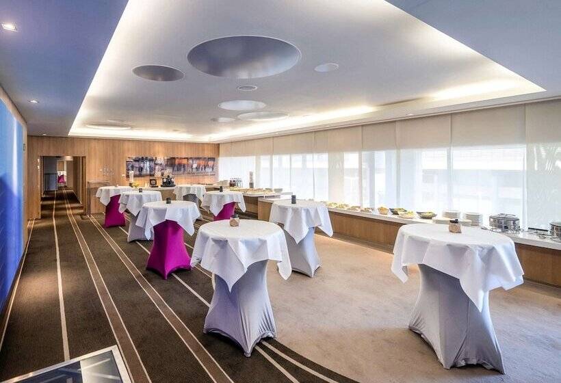 Hotel Pullman Brussels Centre Midi