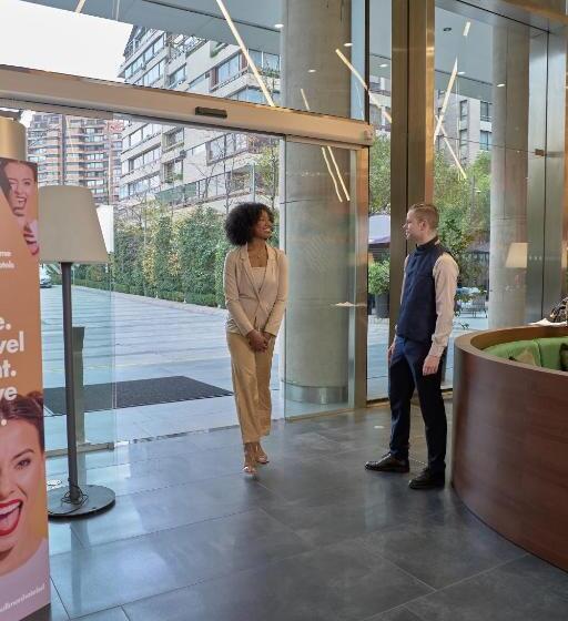 בית מלון כפרי Pullman Santiago Vitacura