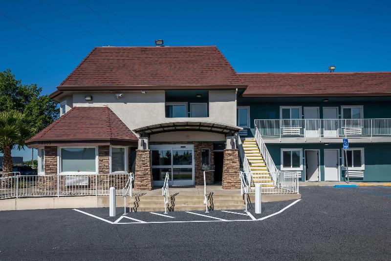 ホテル Quality Inn Elk Grove Sacramento
