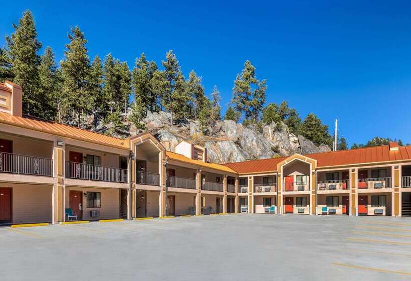 هتل Quality Inn Keystone Near Mount Rushmore