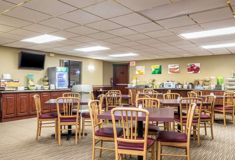 هتل Quality Inn Keystone Near Mount Rushmore