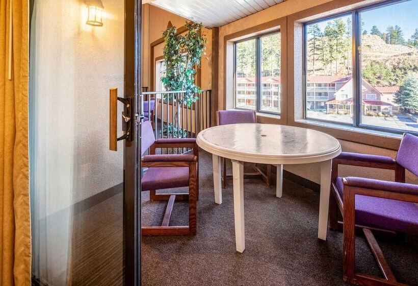 هتل Quality Inn Keystone Near Mount Rushmore