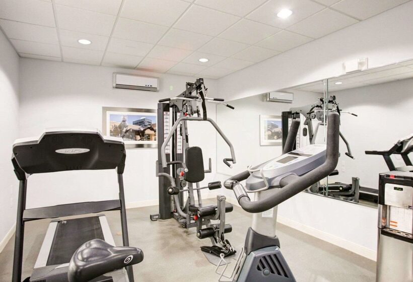 فندق Quality Inn & Suites Bryan College Station