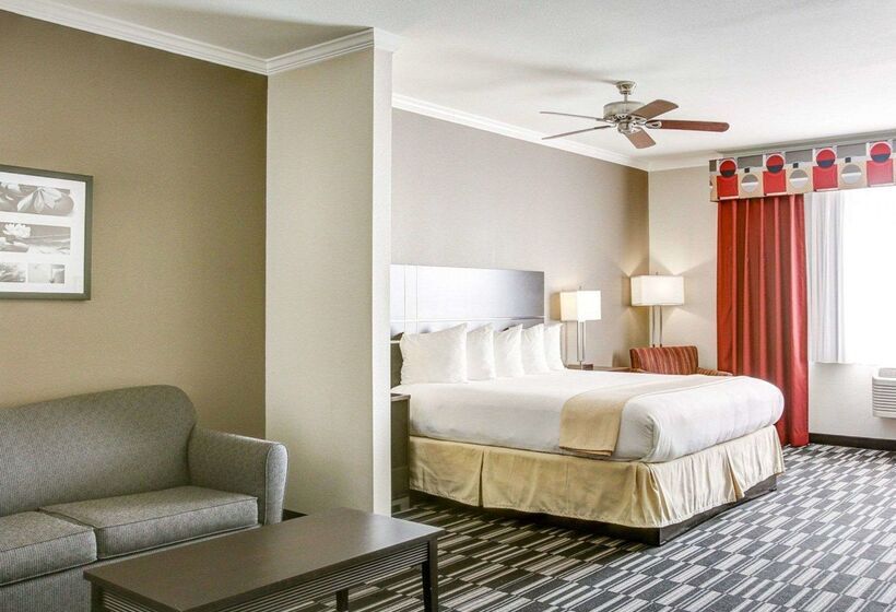 هتل Quality Inn & Suites Bryan College Station