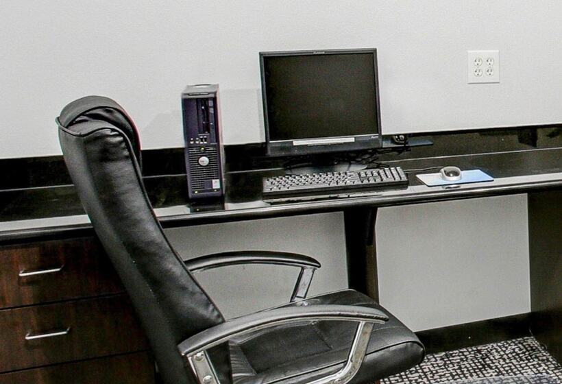 فندق Quality Inn & Suites Bryan College Station