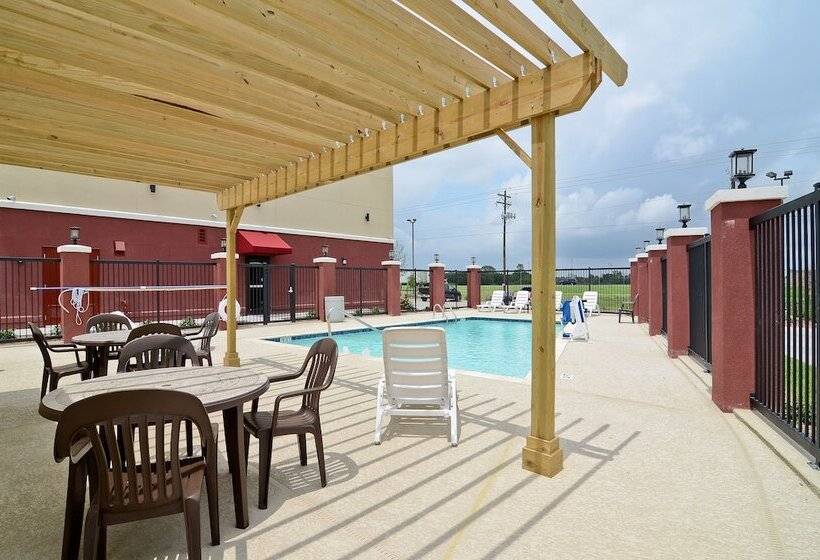 هتل Quality Inn & Suites Bryan College Station